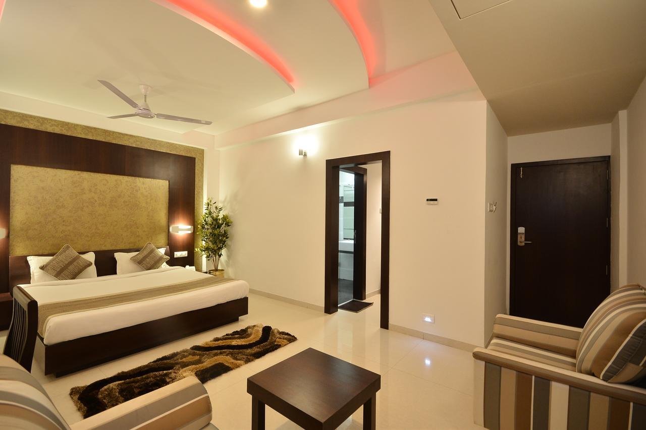 Hotel The Sentosa Rajkot Exterior photo